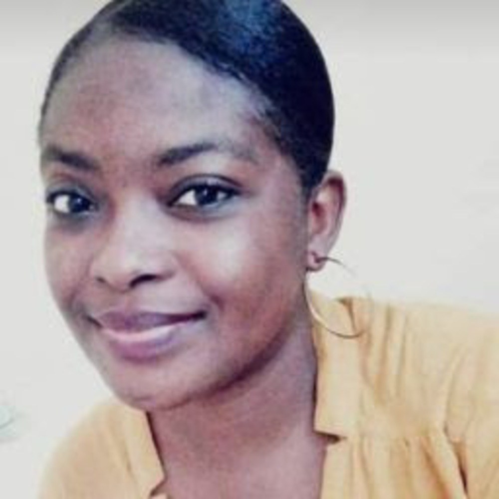 Meet your Posher, Briana